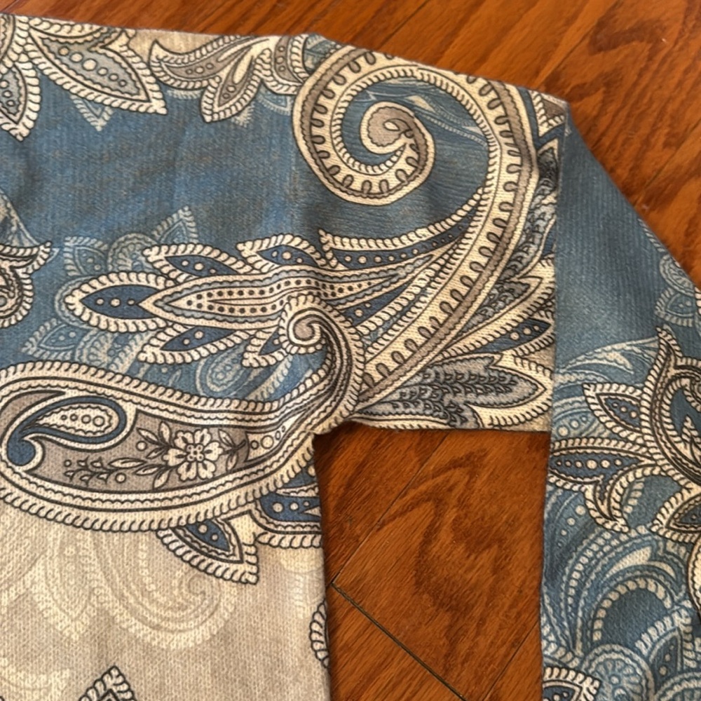 Blue Gray Paisley Statement Sweater Crewneck Allover Print - Picture 15 of 16